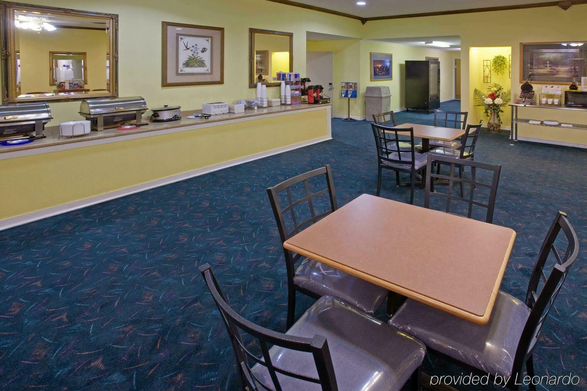 Value Lodge Brownwood Exterior photo